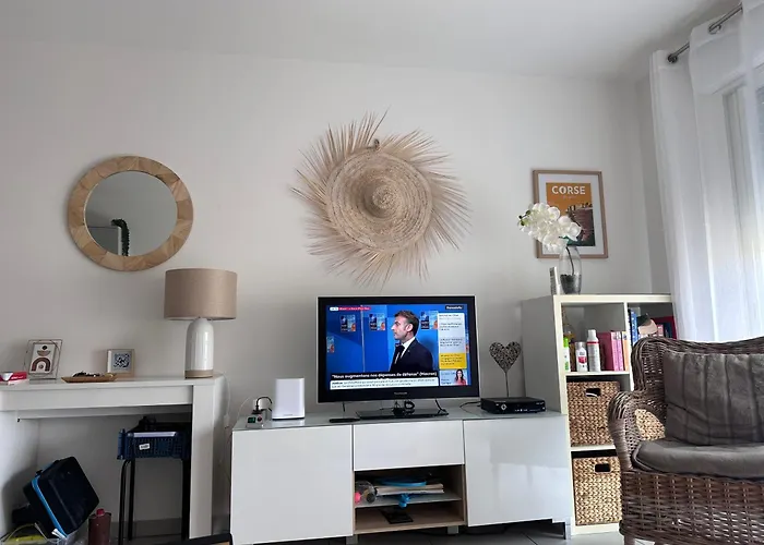 2 Piece Equipe Climatise * Sainte-Lucie de Porto-Vecchio