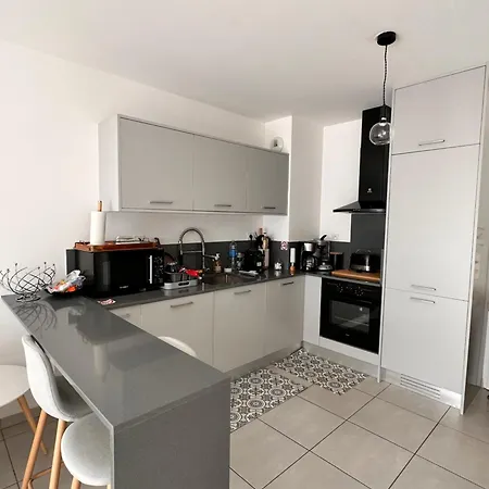 2 Piece Equipe Climatise *