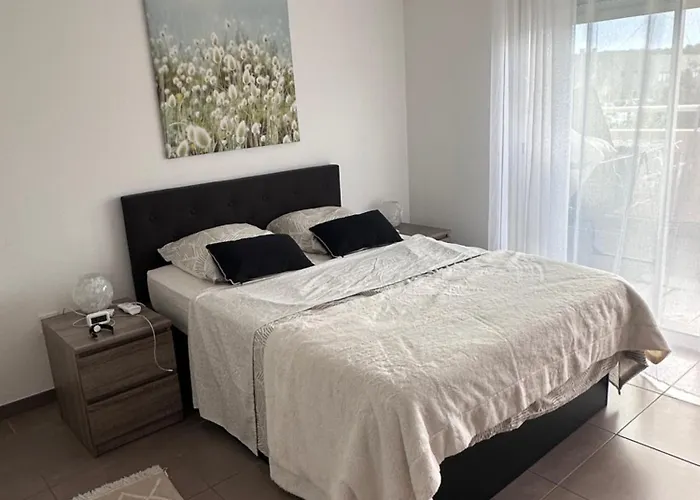 2 Piece Equipe Climatise サント・リュシー・ド・ポルト・ヴェッキオ