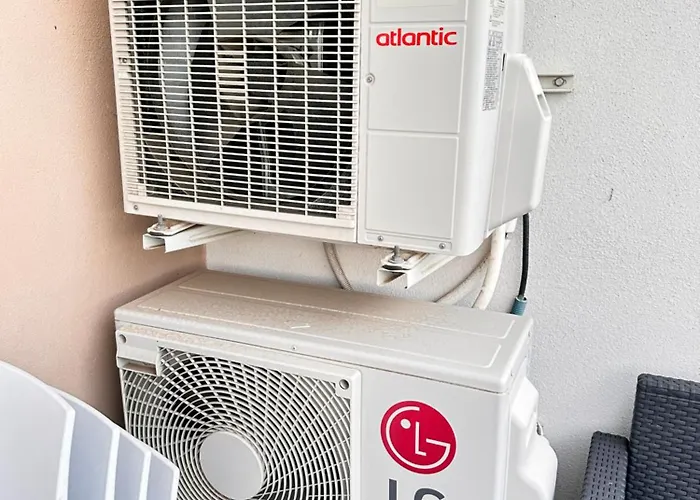 2 Piece Equipe Climatise アパート サント・リュシー・ド・ポルト・ヴェッキオ